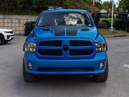 Hydro Blue Pearlcoat 2019 RAM 1500 Express