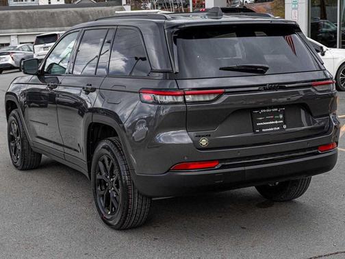 2025 Jeep Grand Cherokee Altitude