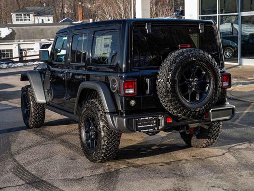 2025 Jeep Wrangler Willys