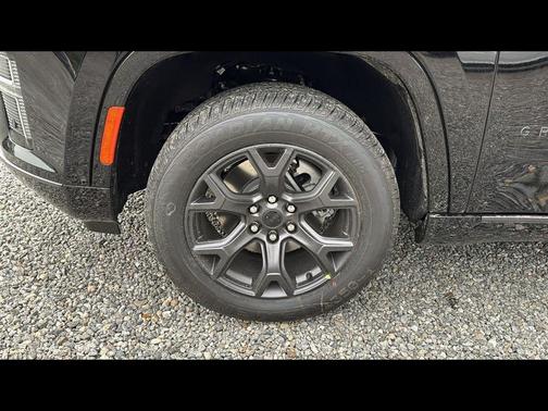 High Gloss Black 2026 Jeep Grand Wagoneer Limited Altitude 4x4
