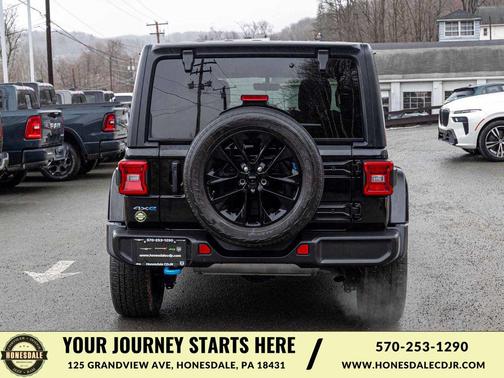 2023 Jeep Wrangler 4xe Sahara