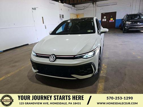 White 2025 Volkswagen Golf GTI 2.0T SE DSG
