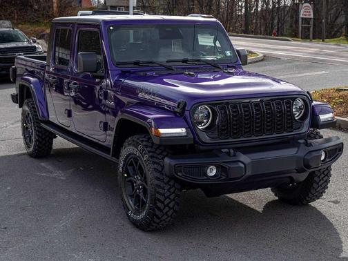 2026 Jeep Gladiator Willys 4x4