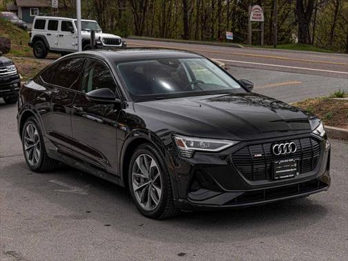 2021 Audi e-tron Sportback Premium Plus