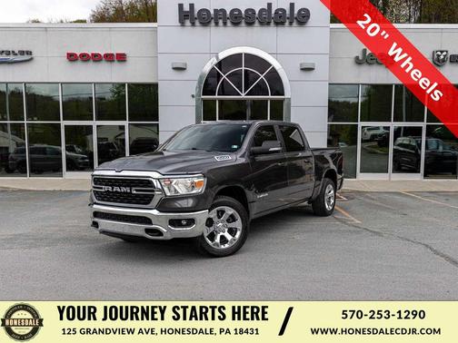Granite Crystal Metallic Clearcoat 2022 RAM 1500 Big Horn/Lone Star