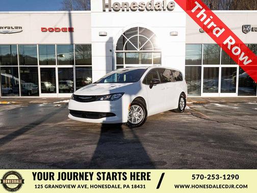 2026 Chrysler Voyager LX