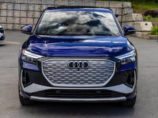 2023 Audi Q4 e-tron Premium Plus 50 quattro
