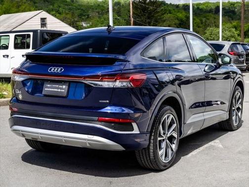 2023 Audi Q4 e-tron Premium Plus 50 quattro