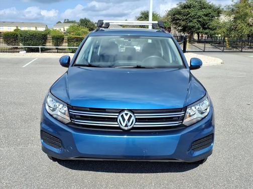 2017 Volkswagen Tiguan Limited 2.0T