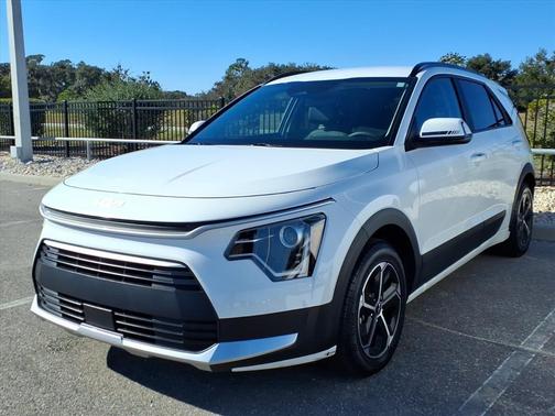 2024 Kia Niro EX