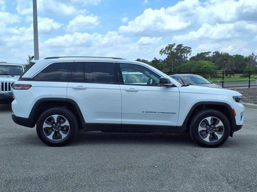 2023 Jeep Grand Cherokee 4xe Base