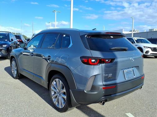 2026 Mazda CX-50 Premium