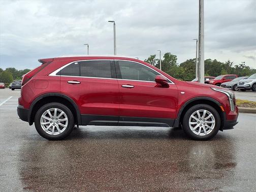 2019 Cadillac XT4 Luxury