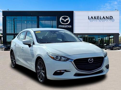 2018 Mazda Mazda3 Touring