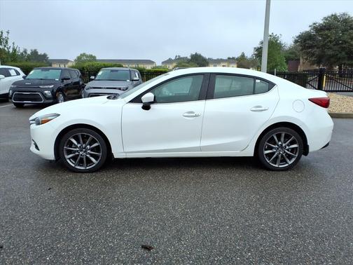 2018 Mazda Mazda3 Touring