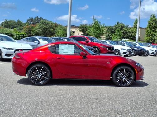 2025 Mazda MX-5 Miata RF Grand Touring