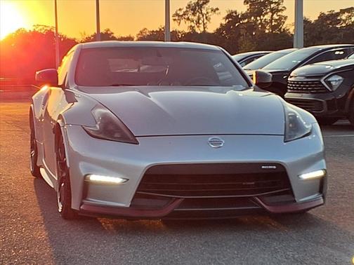 2017 Nissan 370Z NISMO Tech