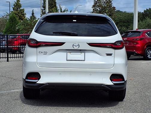 2025 Mazda CX-70 PHEV Premium Package