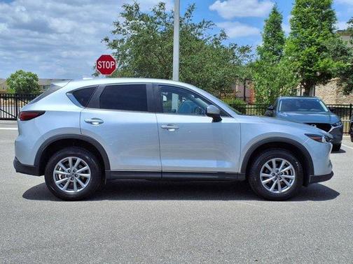 2023 Mazda CX-5 2.5 S Preferred Package
