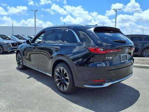 2025 Mazda CX-90 PHEV Premium Plus Package