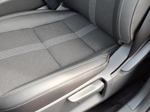 2026 Mazda CX-50 2.5 S SELECT