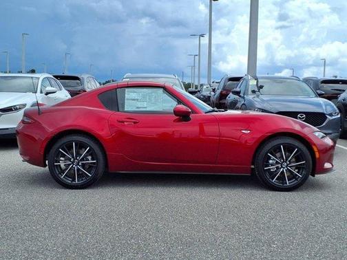 2025 Mazda MX-5 Miata RF Grand Touring