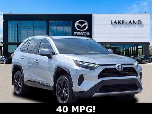 2024 Toyota RAV4 Hybrid SE