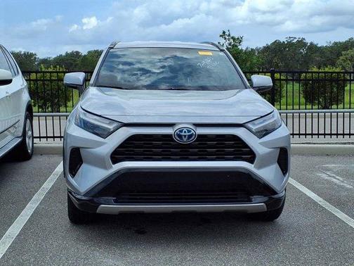 2024 Toyota RAV4 Hybrid SE