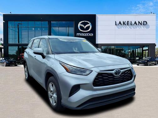 2022 Toyota Highlander L