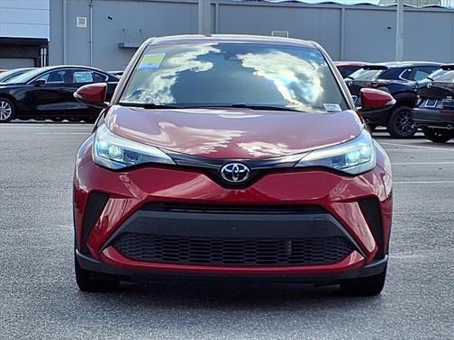 2021 Toyota C-HR XLE