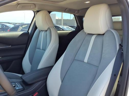 Snowflake White Pearl 2026 Mazda CX-30 2.5 Turbo Aire Edition