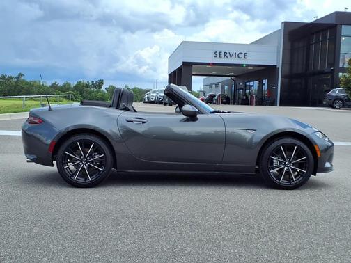 2025 Mazda MX-5 Miata Grand Touring