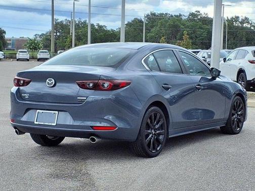 2023 Mazda Mazda3 2.5 S Carbon Edition