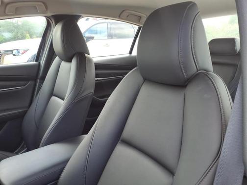 Deep Crystal Blue Mica 2025 Mazda Mazda3 FWD w/Select Package
