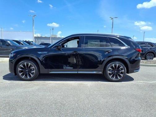2025 Mazda CX-90 PHEV Premium Plus Package