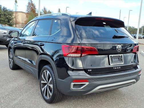 2024 Volkswagen Taos 1.5T SE