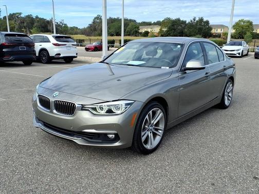 2018 BMW 330 i