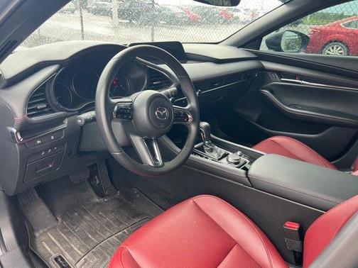 2024 Mazda Mazda3 2.5 S Carbon Edition