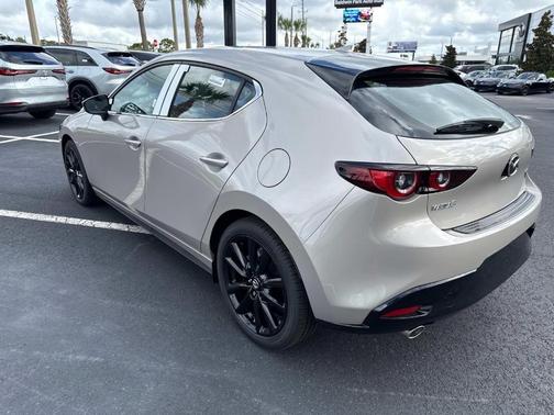 2025 Mazda Mazda3 FWD w/Premium Package
