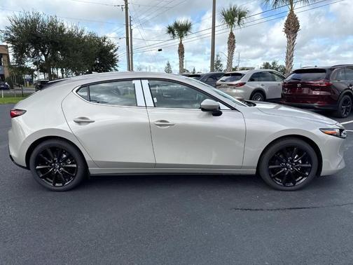 2025 Mazda Mazda3 FWD w/Premium Package