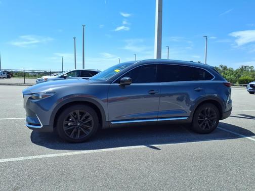 2022 Mazda CX-9 Carbon Edition