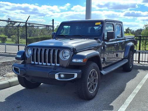 2021 Jeep Gladiator Overland