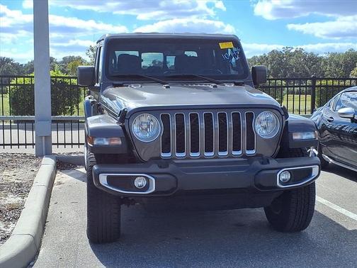 2021 Jeep Gladiator Overland