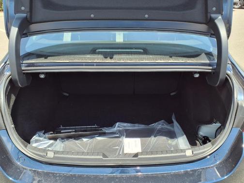 2025 Mazda Mazda3 FWD w/Select Package