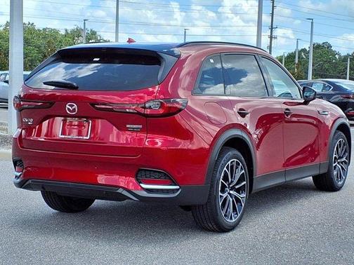 2025 Mazda CX-70 PHEV Premium Package