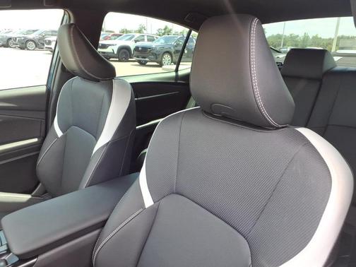 Ocean 2025 Toyota Camry SE