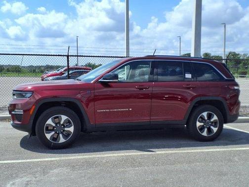 2023 Jeep Grand Cherokee 4xe Base