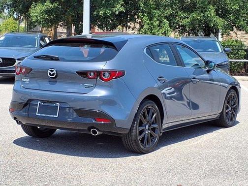 2025 Mazda Mazda3 Carbon Edition