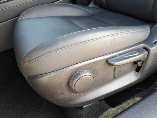 Ceramic Metallic 2025 Mazda CX-30 Select