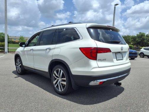 2017 Honda Pilot Touring